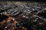 今週も伊丹発東京経由で女満別へ。左下は、東京ディズニーリゾートの夜景